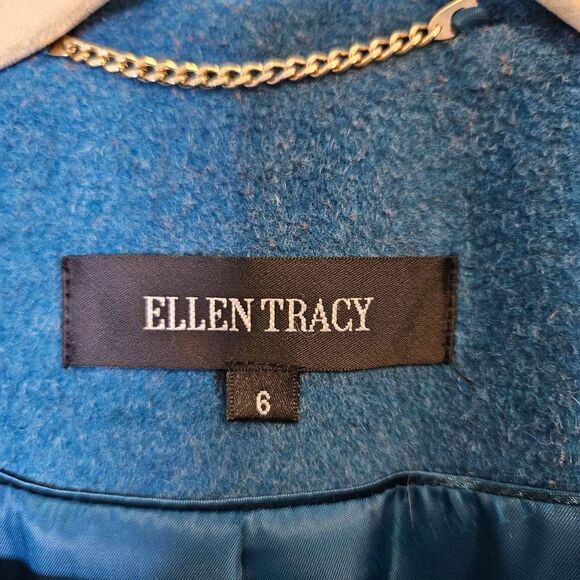 Ellen Tracy womens winter coat, teal, wool blend. Size 6. - Picture 3 of 5